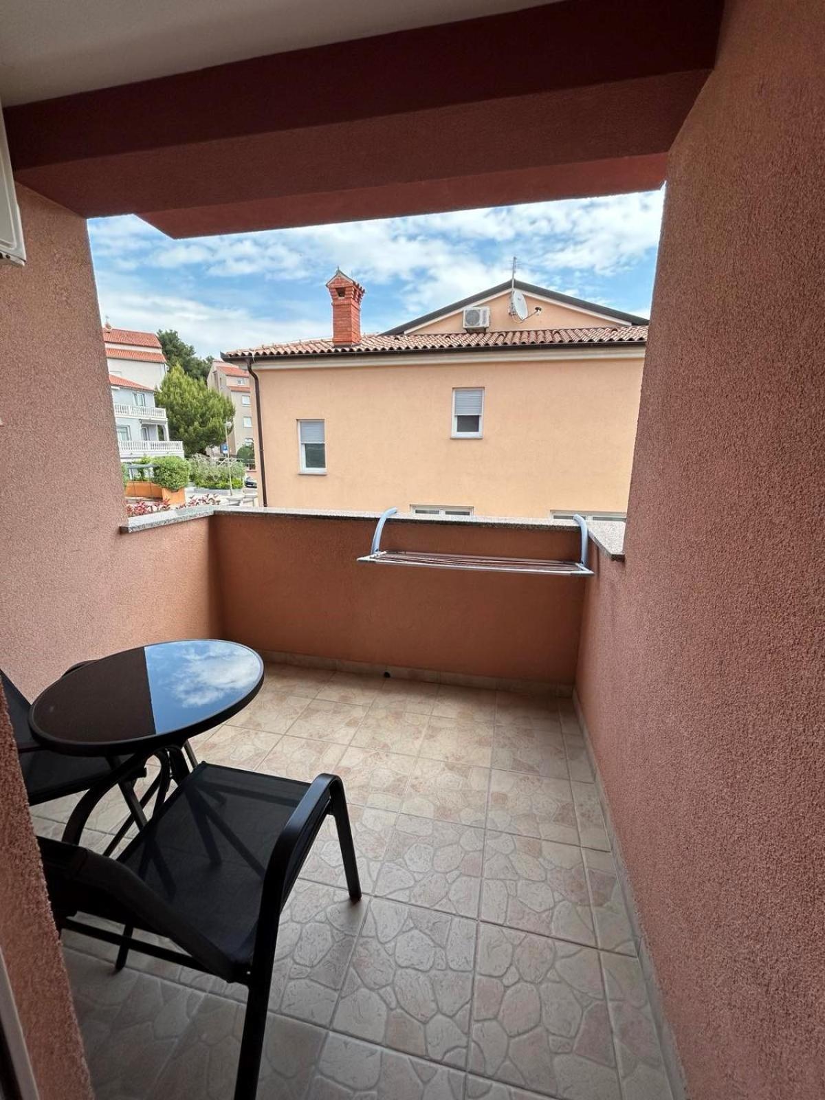 Romina Apartment